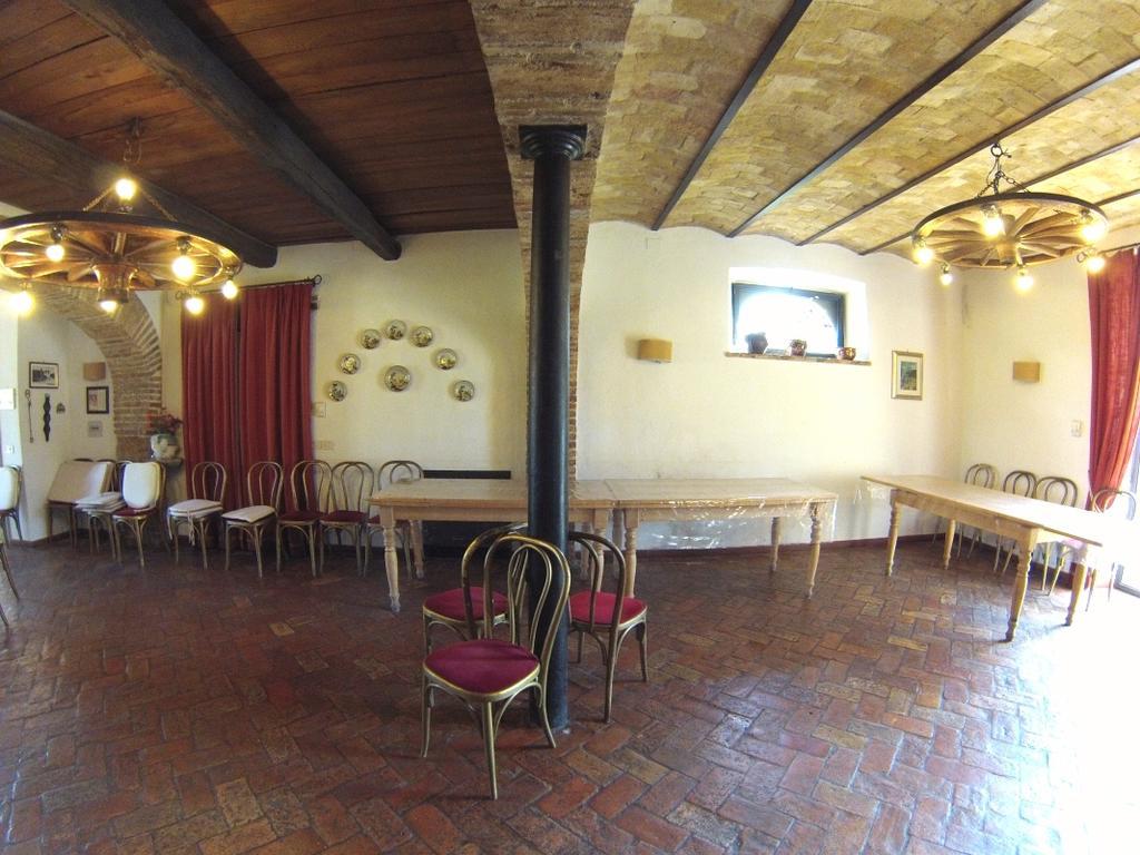 Agriturismo Cardito Santa Rufina Luaran gambar