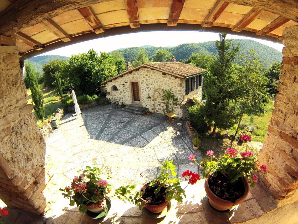 Agriturismo Cardito Santa Rufina Luaran gambar